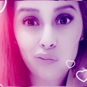 Meet your Posher, Paola